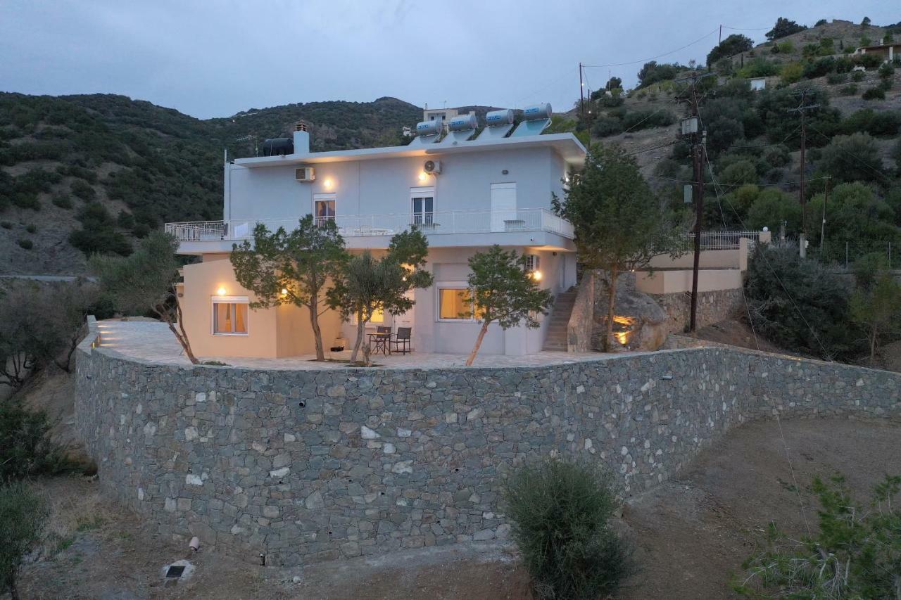 Skouros Villa 2 Kasztrí Kültér fotó