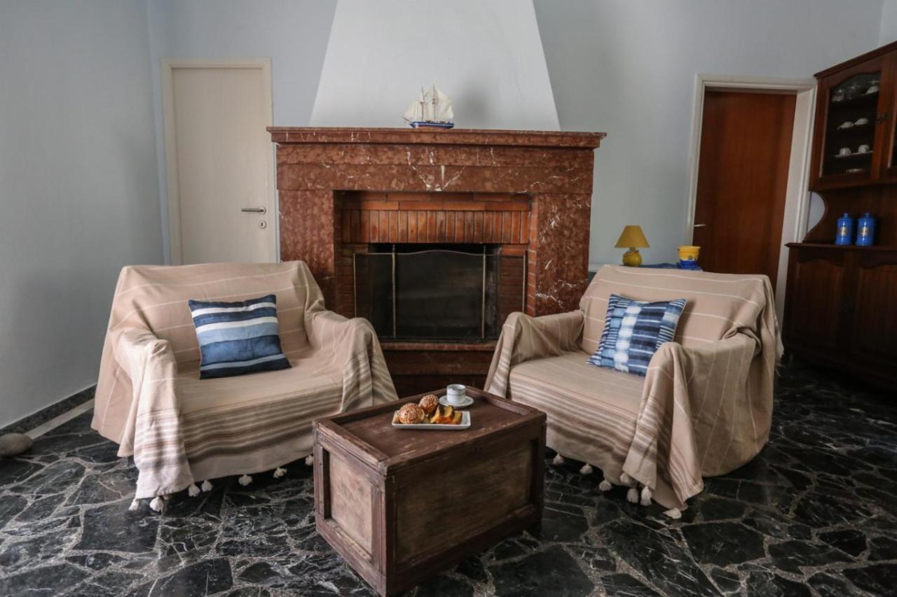 Skouros Villa 2 Kasztrí Kültér fotó